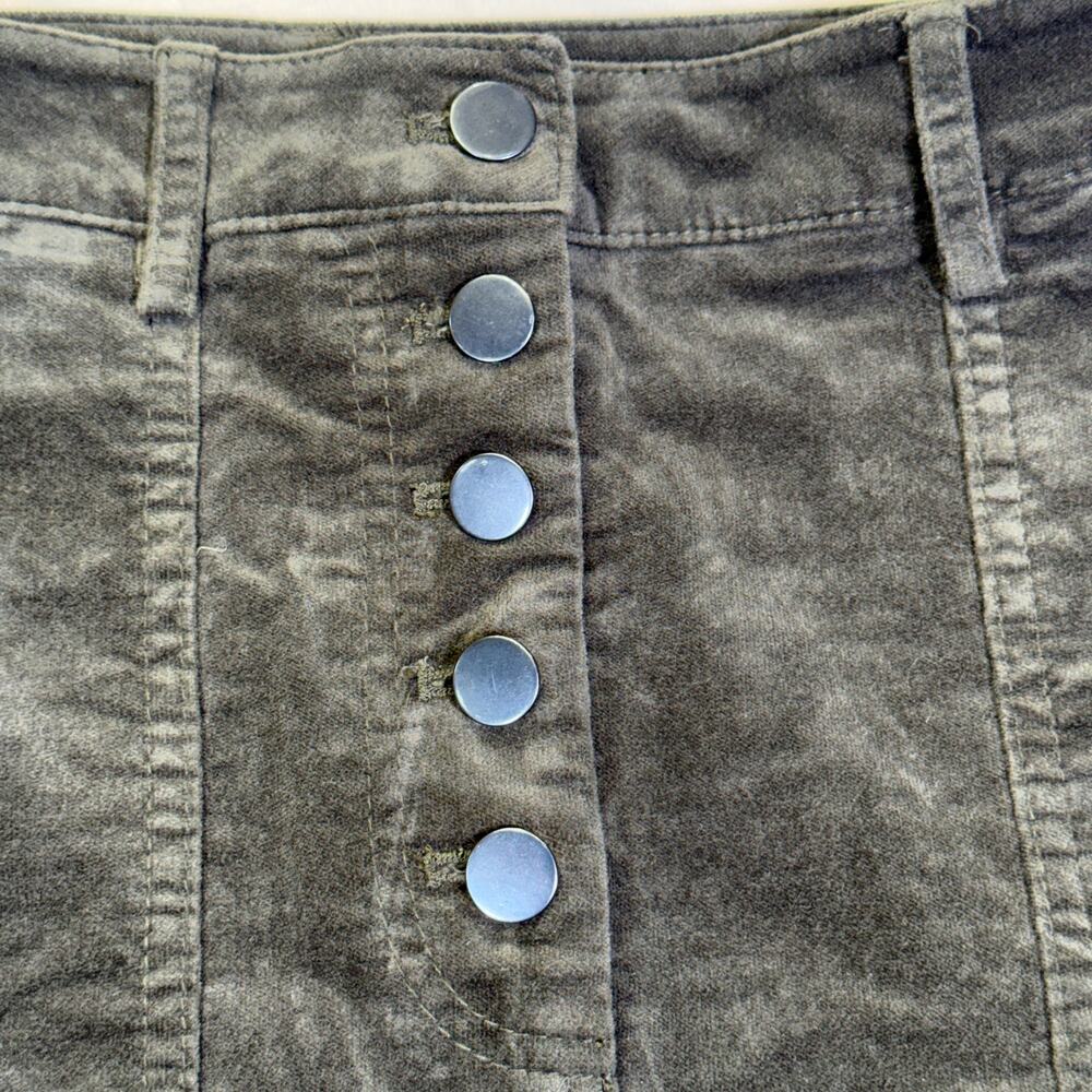 forever 21 women's mini skirt size M Dark green corduroy button front casual Y2K - Picture 9 of 12